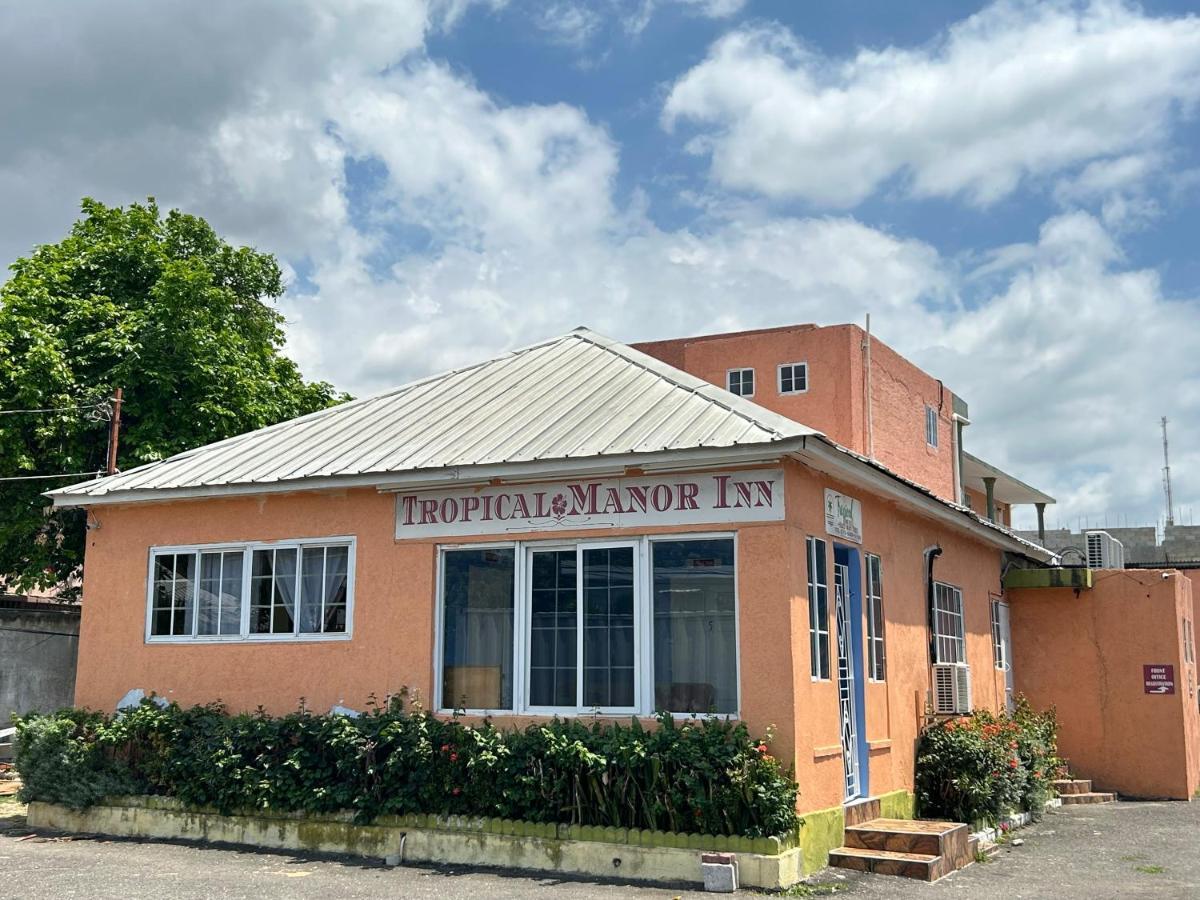 Tropical Manor Inn - Kingston Exterior photo